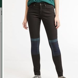 LL Bean Women's Signature Skinny Ankle Jean